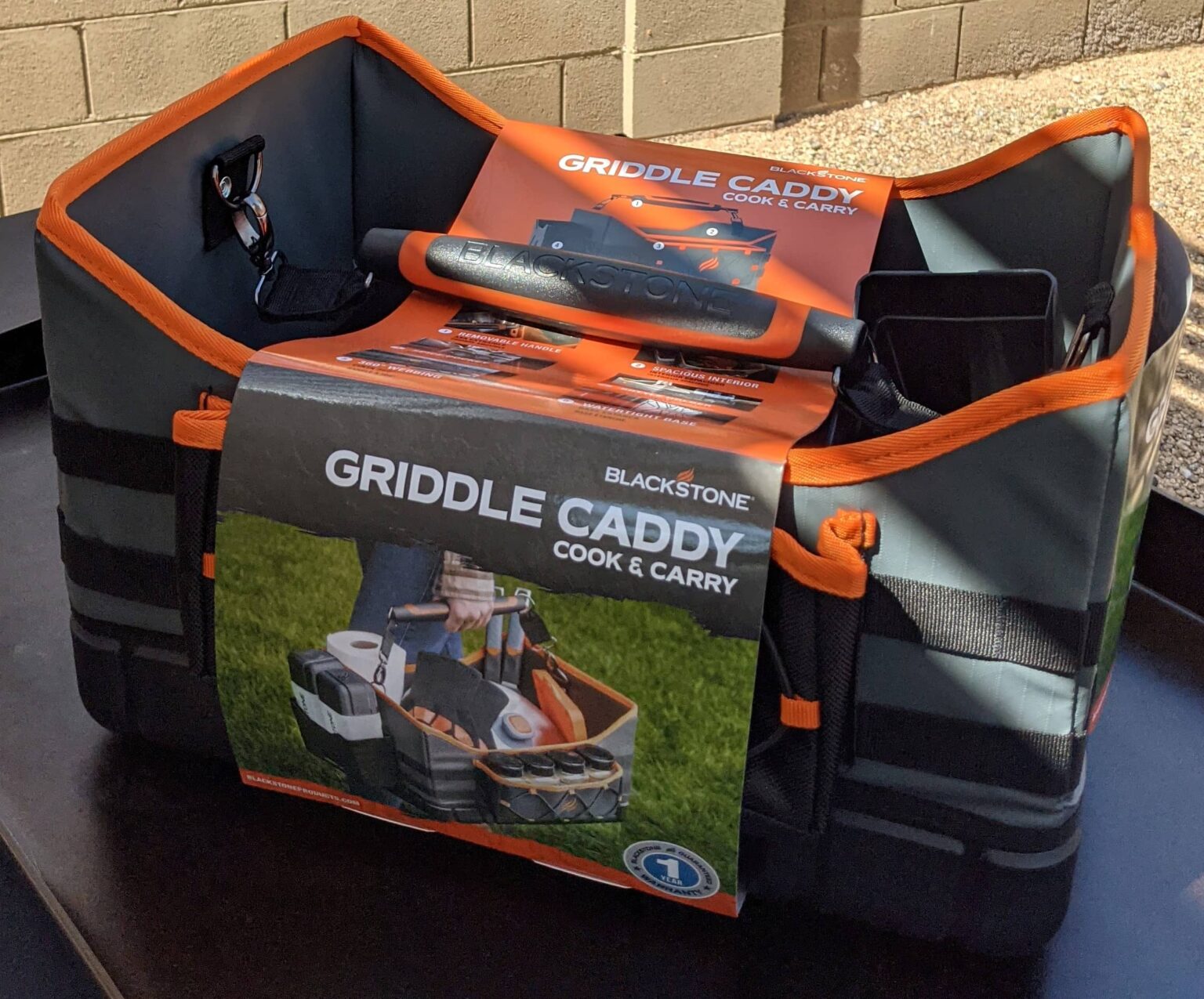 Review of the Blackstone Cook and Carry Griddle Caddy Griddle Sizzle