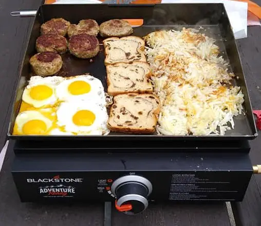 Blackstone Adventure Ready 17 inch griddle breakfast